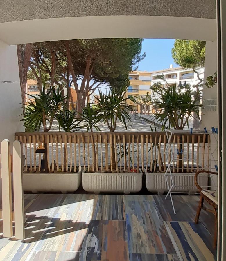 T2-3 Cabine Les Yuccas 200 M Plage Du Boucanet Rive Droite Grau Du Roi Ideal 2-4 Pers เลอ โกร-ดู-รัว ภายนอก รูปภาพ