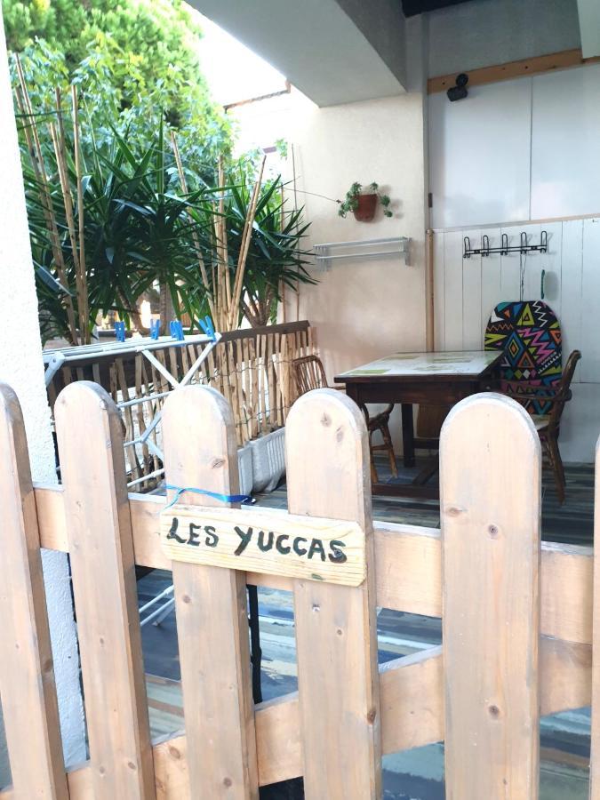T2-3 Cabine Les Yuccas 200 M Plage Du Boucanet Rive Droite Grau Du Roi Ideal 2-4 Pers เลอ โกร-ดู-รัว ภายนอก รูปภาพ